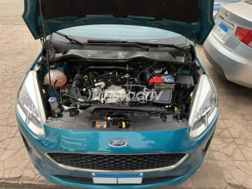 Ford Fiesta 2019 White Used for Sale - 10