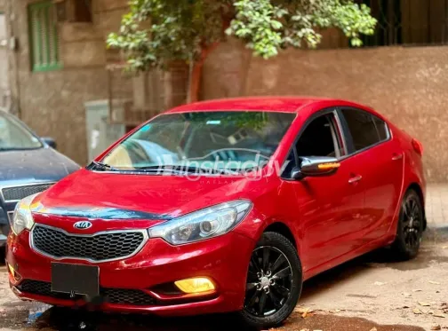 Kia Cerato 2016 Red Used for Sale - 3