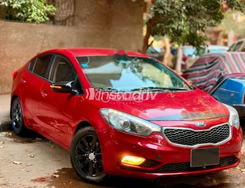 Kia Cerato 2016 Red Used for Sale - 4