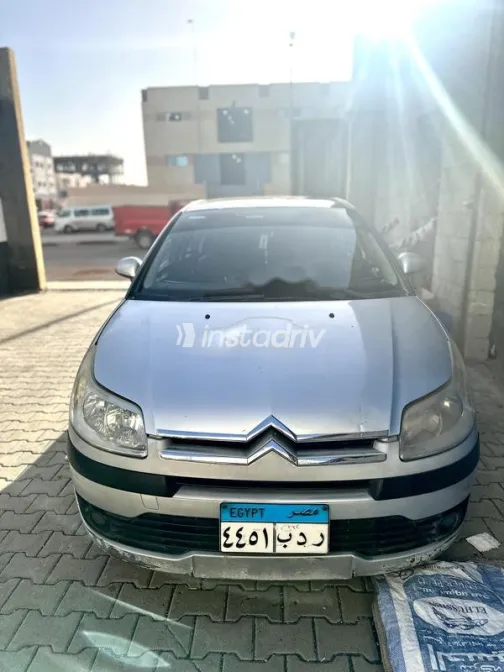 سيتروين C4 2006 فضي مستعملة للبيع - 2