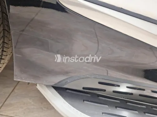Kia Sportage L 2023 White Used for Sale - 9