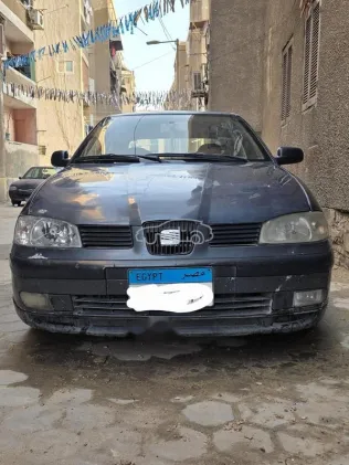 سيات ابيزا 2002 بترولي مستعملة للبيع