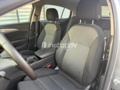 Opel Insignia 2019 Silver Used for Sale - 8