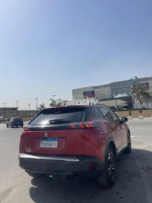Peugeot 2008 2021 Red Used for Sale - 2