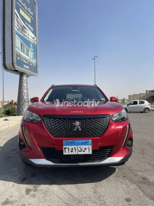 Peugeot 2008 2021 Red Used for Sale - 5