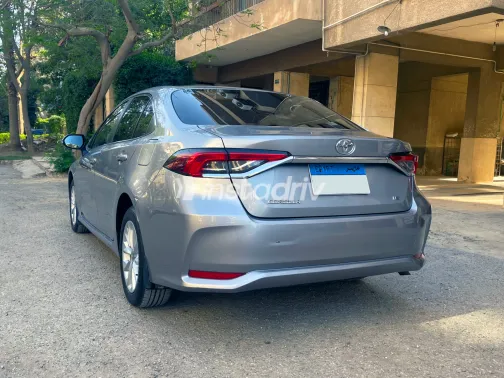 Toyota Corolla 2021 White Used for Sale - 10