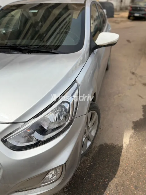 Hyundai Accent 2025 White Used for Sale - 5
