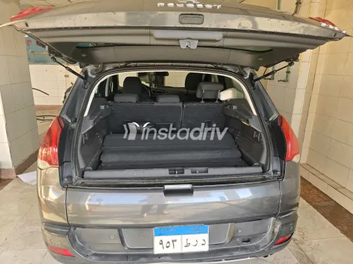 Peugeot 3008 2015 White Used for Sale - 4