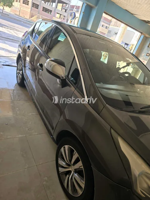 Peugeot 3008 2015 White Used for Sale - 6