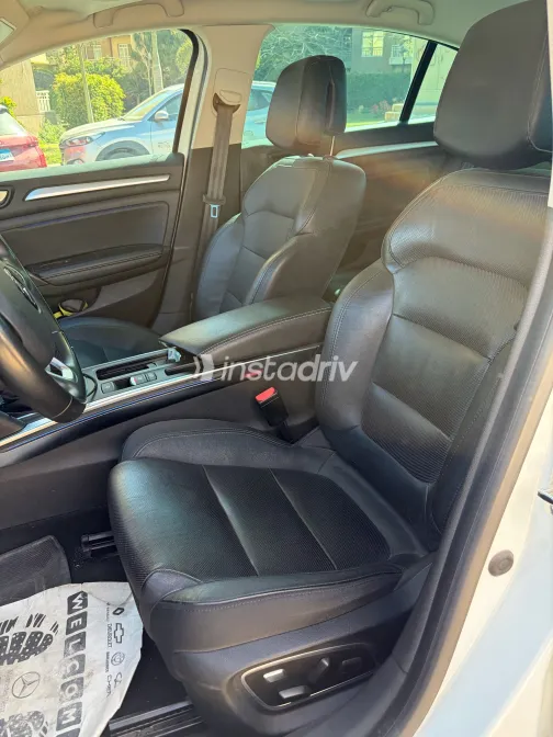 Renault Megane 2022 White Used for Sale - 2