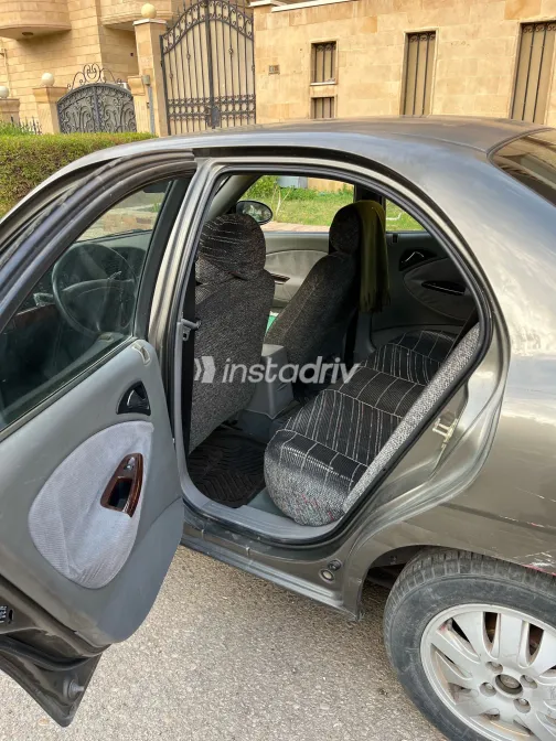 Daewoo Nubira 2003 White Used for Sale - 6