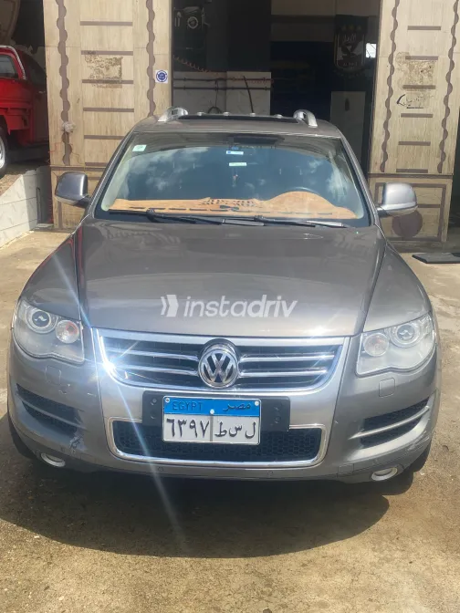 Volkswagen Touareg 2009 White Used for Sale - 5