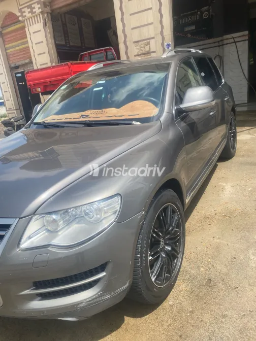 Volkswagen Touareg 2009 White Used for Sale - 9