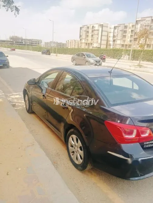 Chevrolet Cruze 2016 White Used for Sale - 3