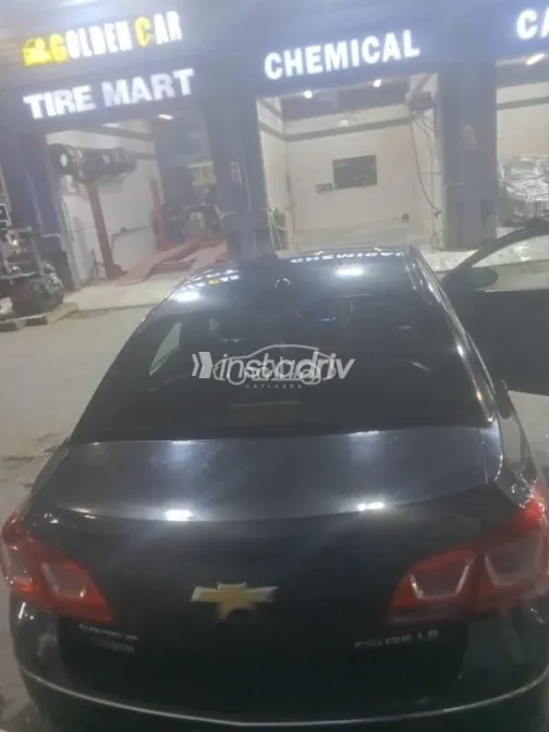 Chevrolet Cruze 2016 White Used for Sale - 5