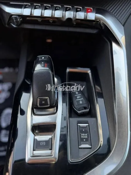 بيجو 3008 2022 أحمر مستعملة للبيع - 6