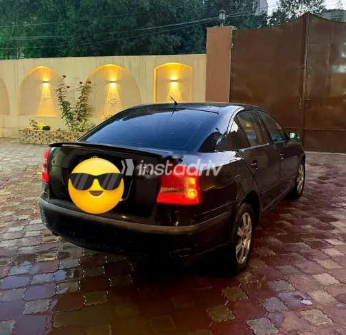 سكودا اوكتافيا A5 2006 أسود مستعملة للبيع - 1