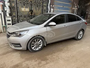 شيرى اريزو 5 2020 فضي مستعملة للبيع