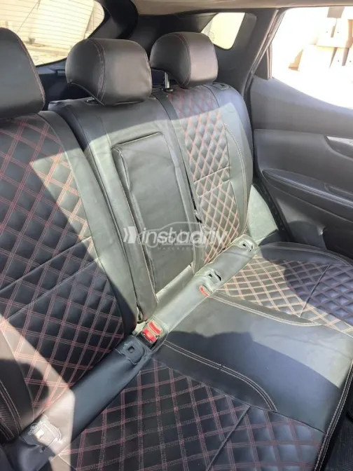Nissan Qashqai 2019 White Used for Sale - 4