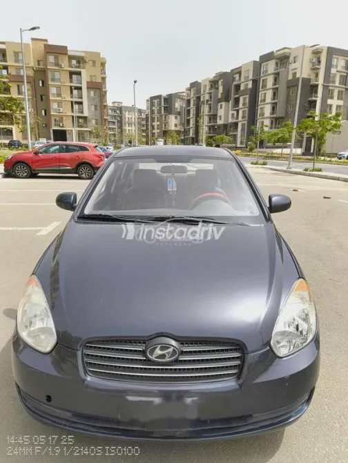 Hyundai Accent 2011 Gray Used for Sale - 1