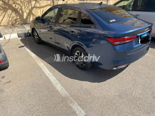 Chevrolet Optra 2025 White Used for Sale - 3