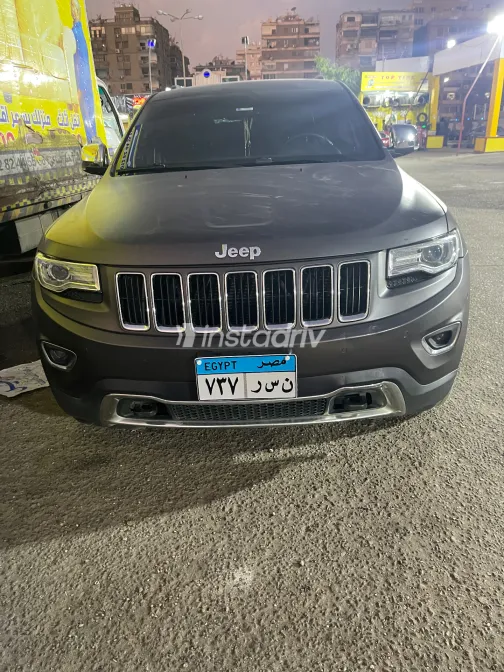 Jeep Grand Cherokee 2015 White Used for Sale - 3