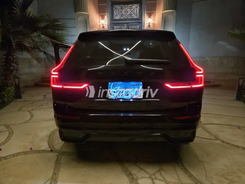 فولفو XC60 2026 أبيض مستعملة للبيع - 6