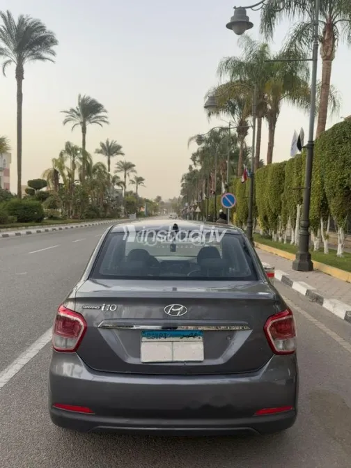 Hyundai I10 2015 Gray Used for Sale - 3