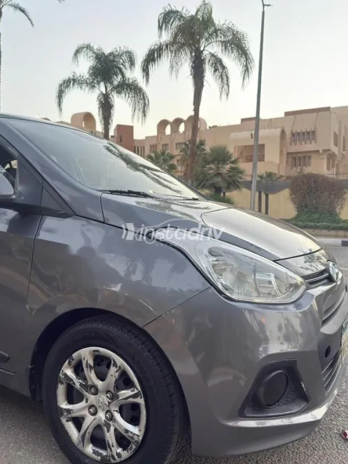 Hyundai I10 2015 Gray Used for Sale - 7