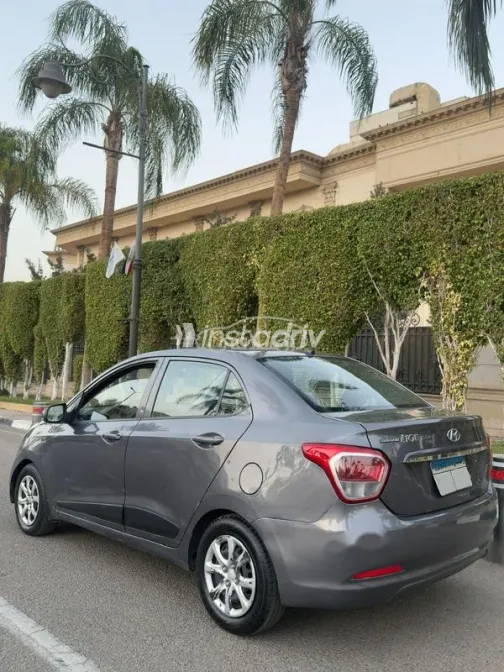 Hyundai I10 2015 Gray Used for Sale - 8