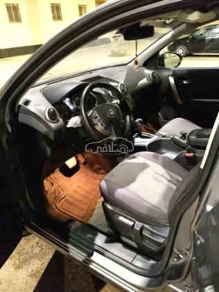 Nissan Qashqai 2014 Gray Used for Sale