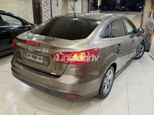 Ford Focus 2018 Brown Used for Sale - 4