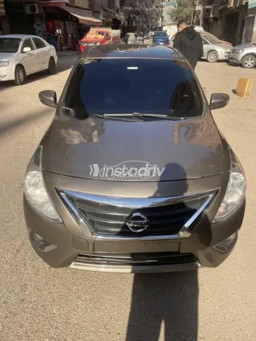 Nissan Sunny 2016 Bronze Used for Sale - 4