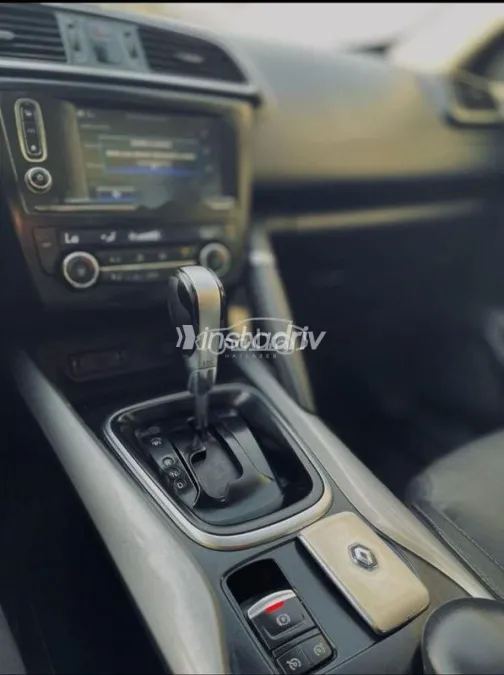 Renault Kadjar 2018 White Used for Sale - 5