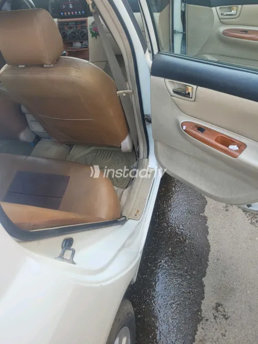 بى واى دى‬ F3 2013 أبيض مستعملة للبيع - 10