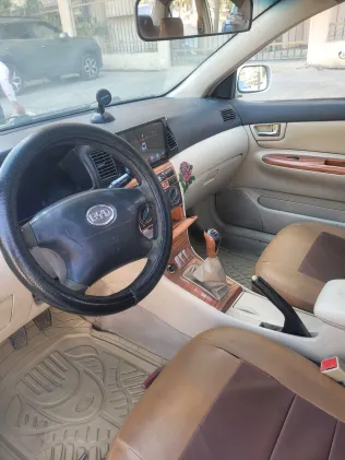 بى واى دى‬ F3 2013 أبيض مستعملة للبيع