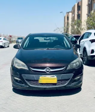 Opel Astra 2016 Brown Used for Sale