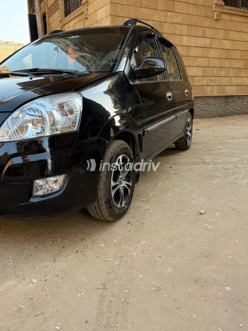 Hyundai Matrix 2009 White Used for Sale - 7