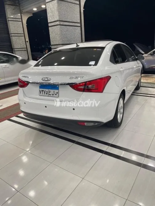 Chery Arrizo 5 2025 White Used for Sale - 4
