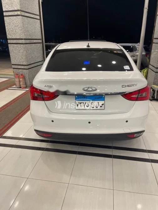 Chery Arrizo 5 2025 White Used for Sale - 5