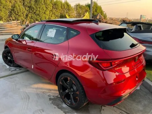 Cupra Leon 2024 Red Used for Sale - 5