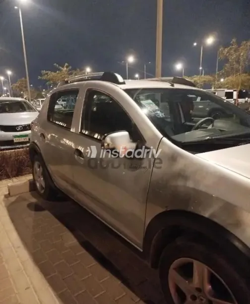 Renault Sandero Step Way 2016 Gray Used for Sale - 2