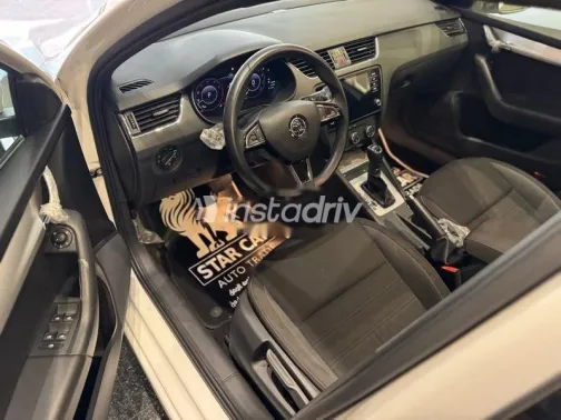 Skoda Octavia 2020 White Used for Sale - 6