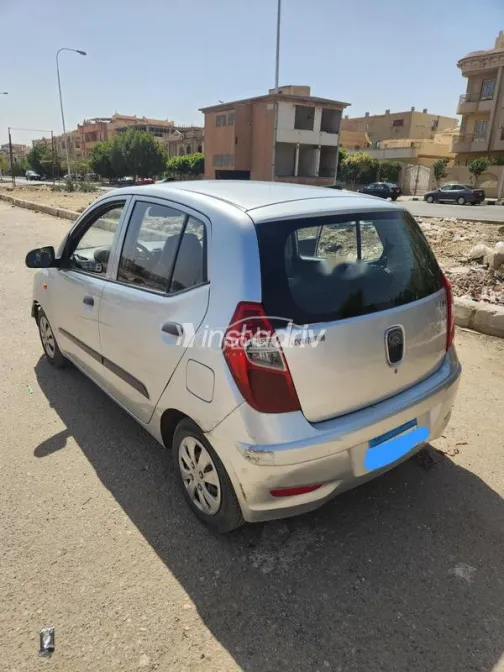 Hyundai I10 2012 Silver Used for Sale - 2