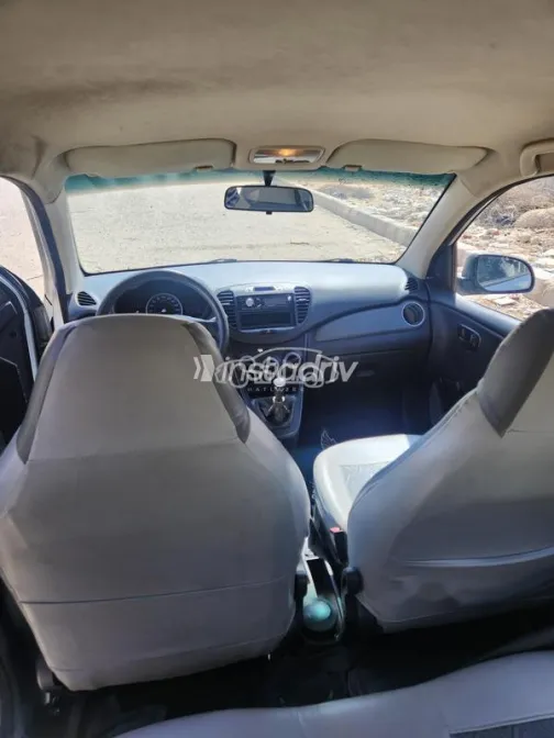 Hyundai I10 2012 Silver Used for Sale - 5