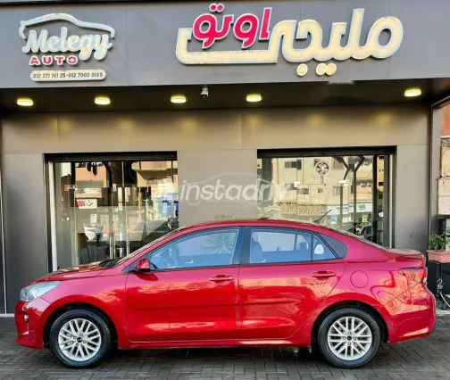 Kia Rio 2019 Red Used for Sale - 6