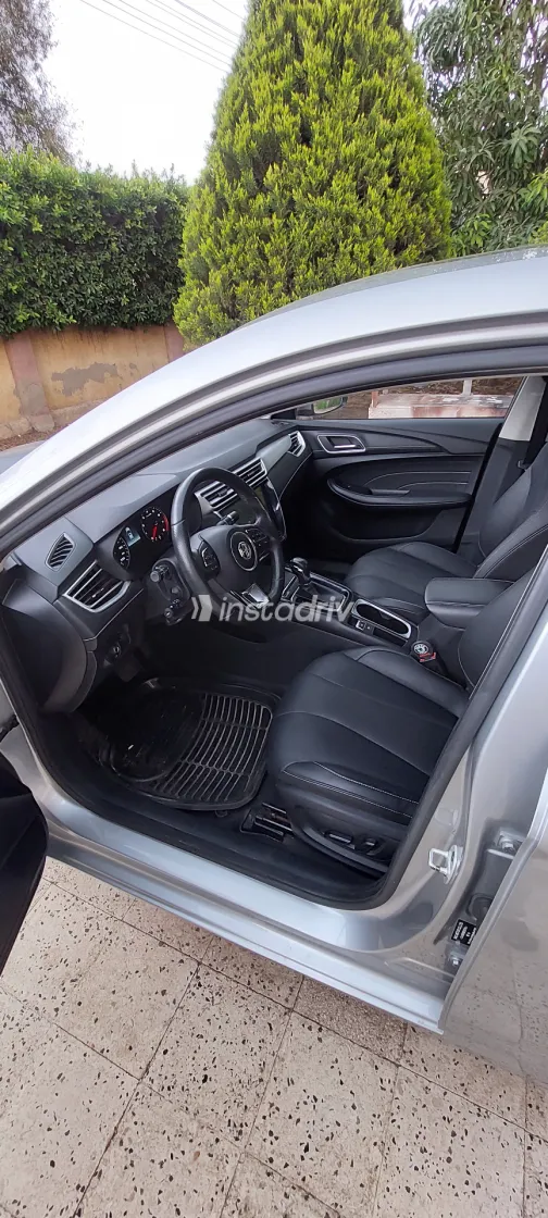 MG 5 2021 White Used for Sale - 4