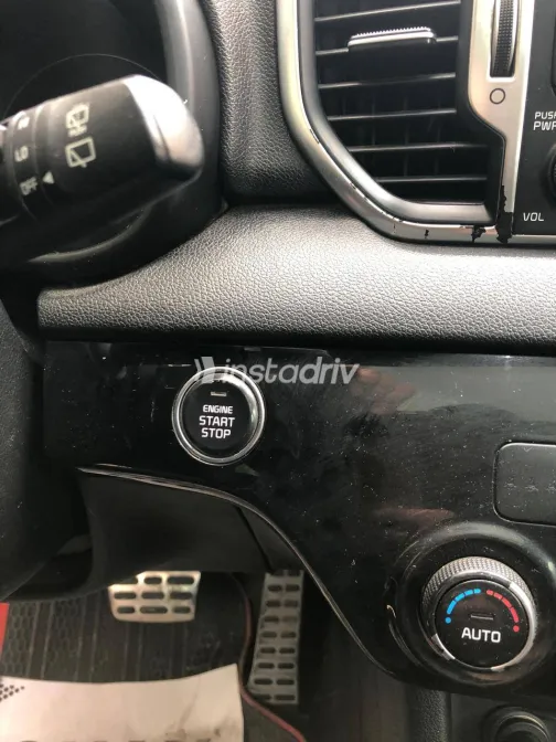 Kia Sportage 2017 White Used for Sale - 3