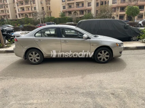Mitsubishi Lancer 2014 White Used for Sale - 9