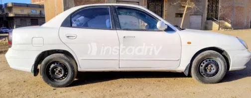 Daewoo Nubira 2 2003 White Used for Sale - 3